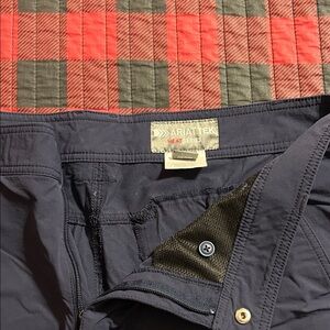 Ariat Men's Navy Flat Front Shorts